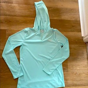 Light blue long sleeve run top